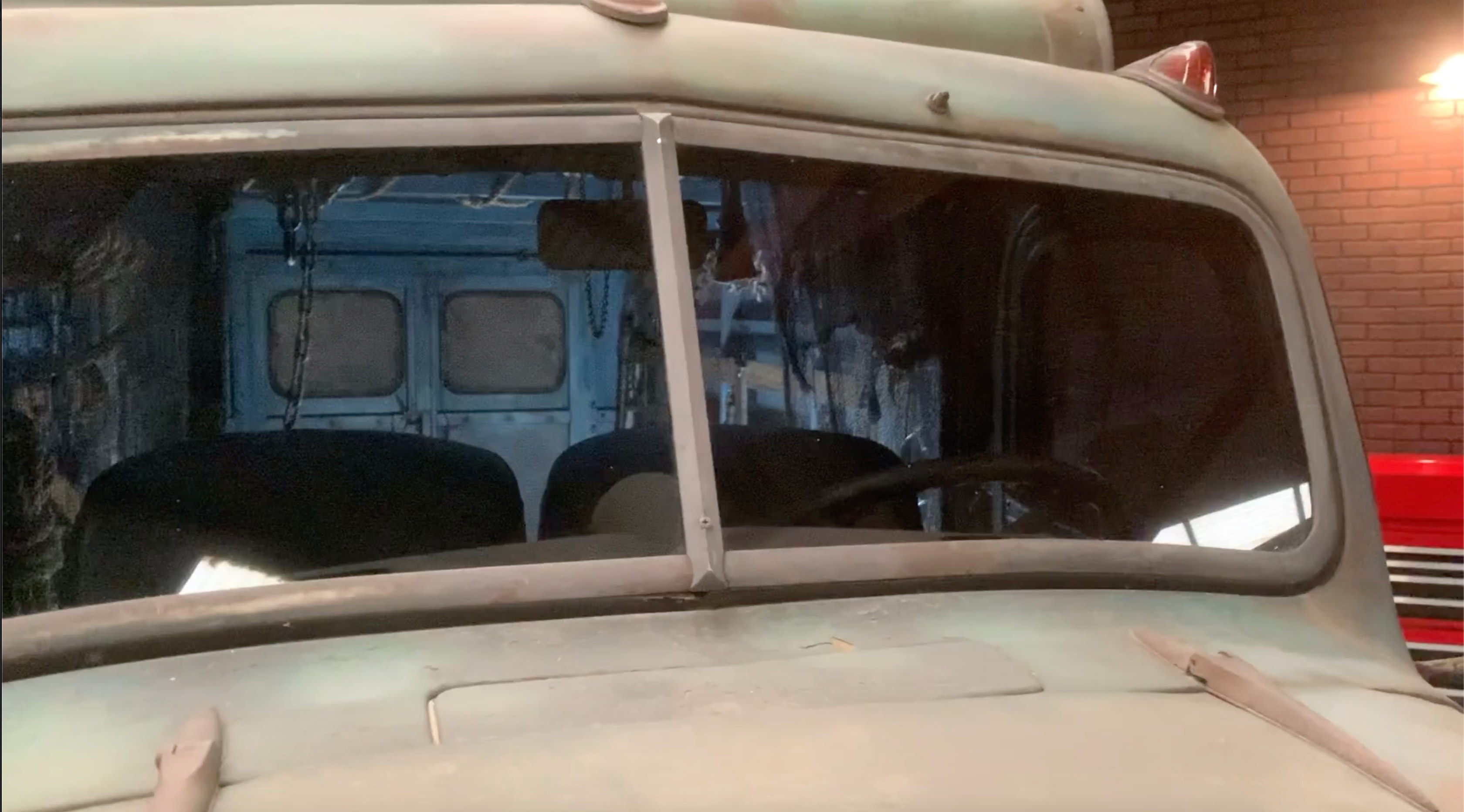 Truck dashboard interior steering wheel